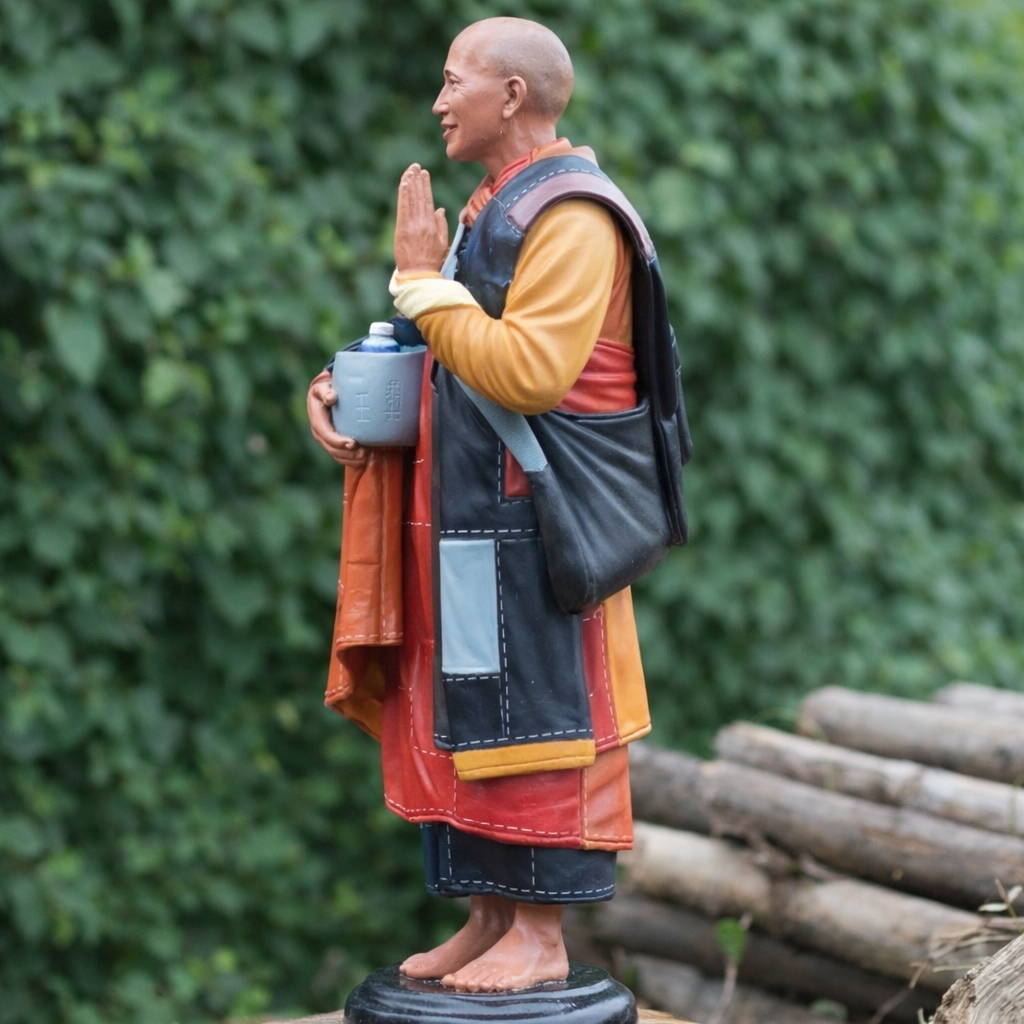 Portrait Statue of Venerable Thích Minh Tuệ