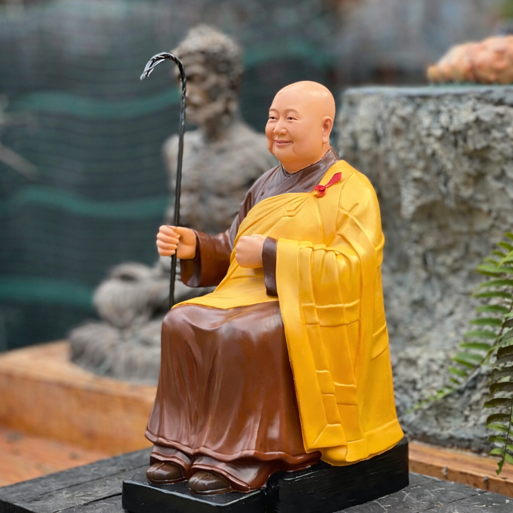 Venerable Master (Bhikkhuni) Hai Trieu Am